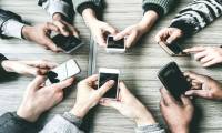 [Infographic] Scary statistics about mobile addiction